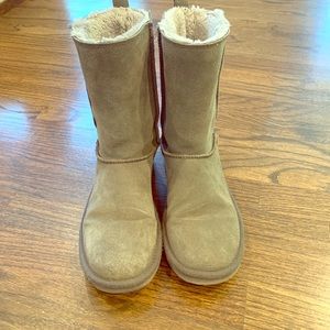 American Eagle boots